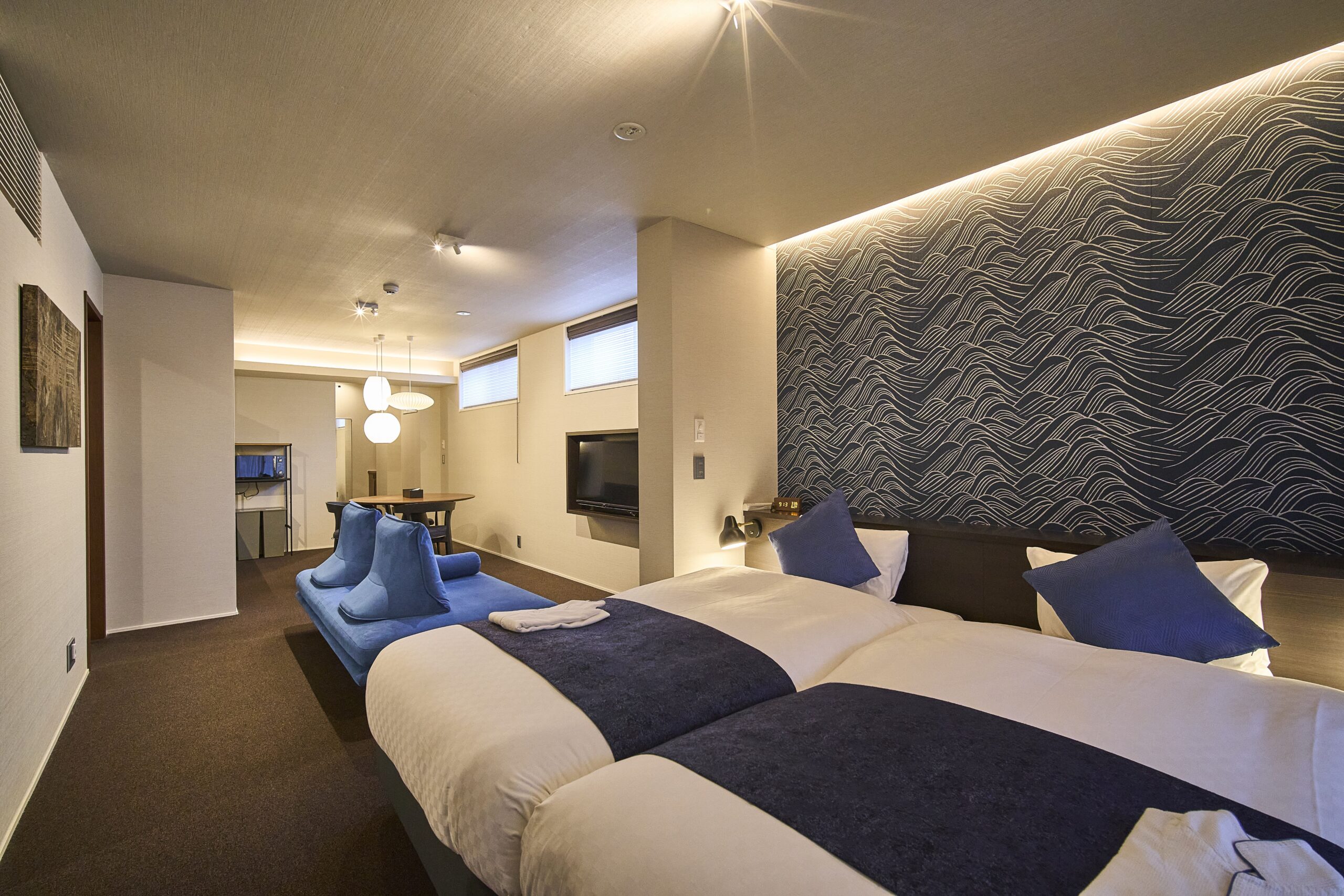 Luxury Twin Room "AO"(Blue) with Single Sofa Bed