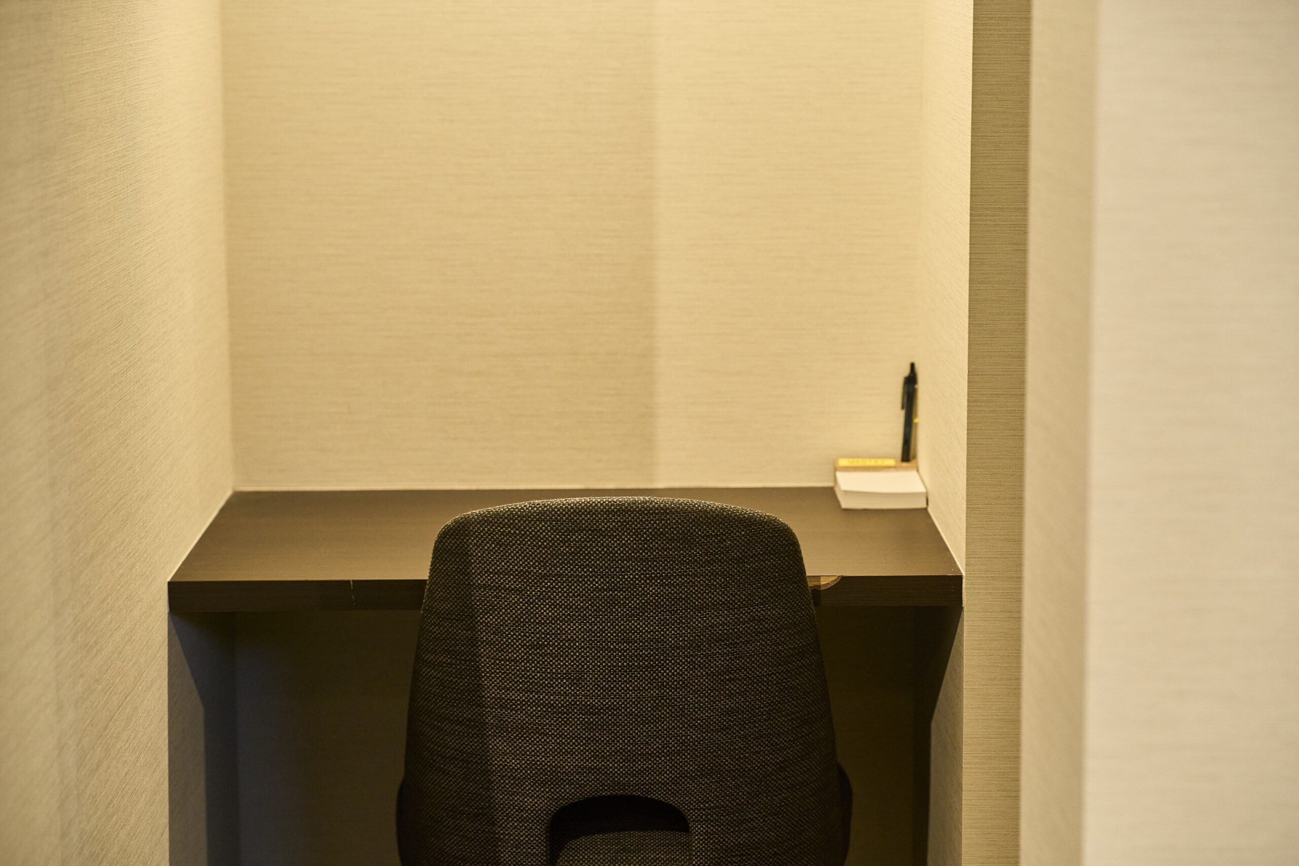 Luxury Twin Room "AO"(Blue) with Single Sofa Bed