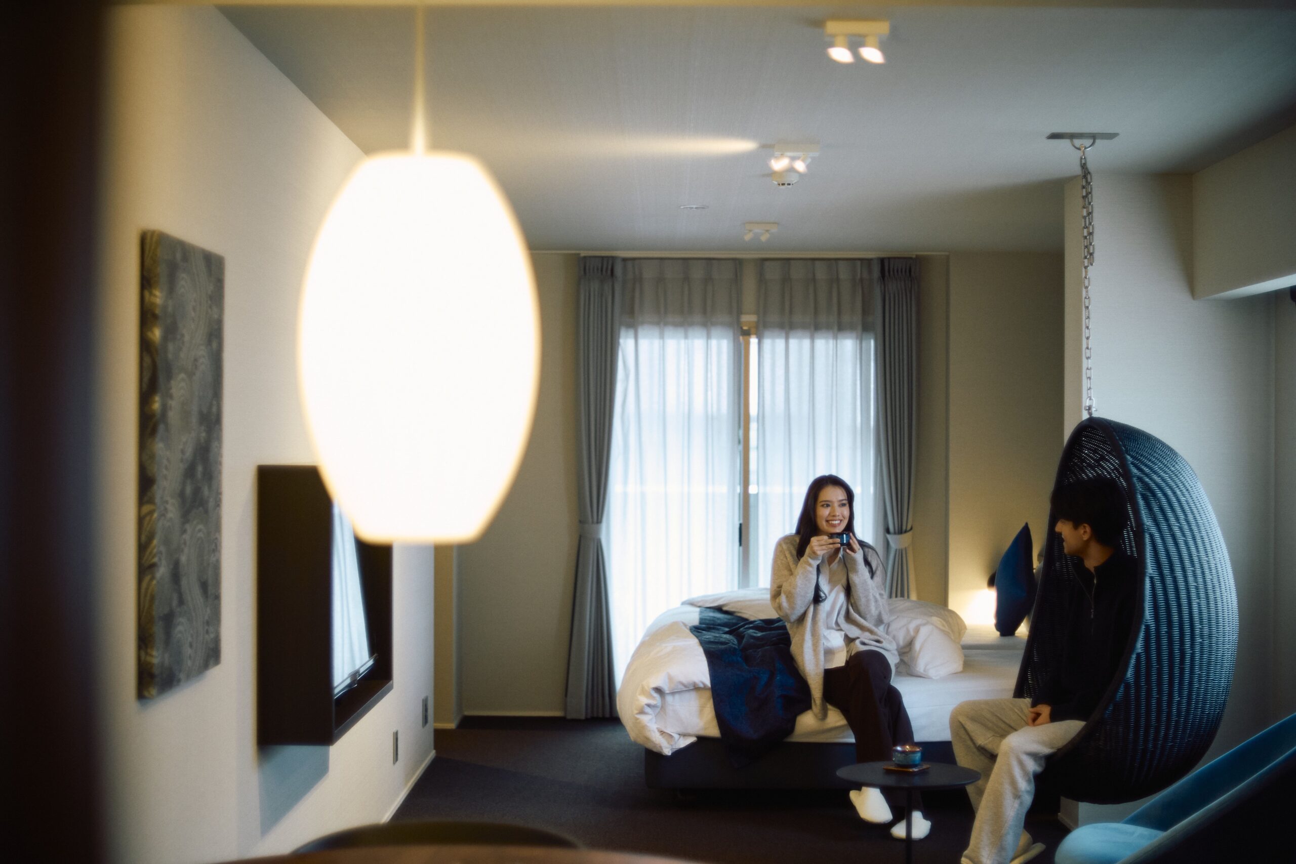 Luxury Twin Room "AO"(Blue) with Hanging Chair